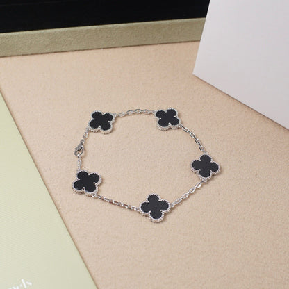 [Amore]LUCKY CLOVER 5-MOTIF BRACELET - BLACK OXNY COLLECTION