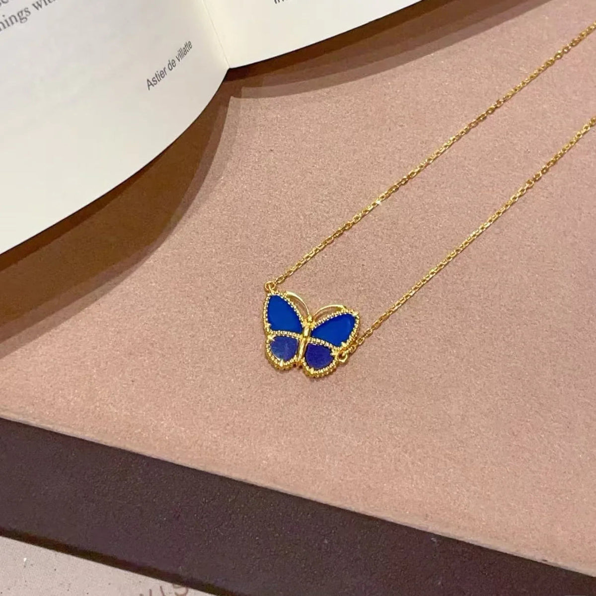 [Amore] 2026 NEW LUCKY BUTTERFLY 1 MOTIFS NECKLACE