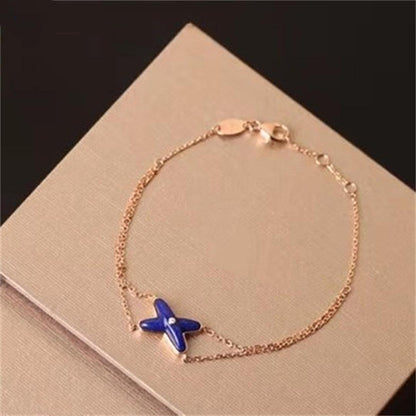 [Amore]Hollow Design Four-Leaf Clover Flower Shape Bracelet