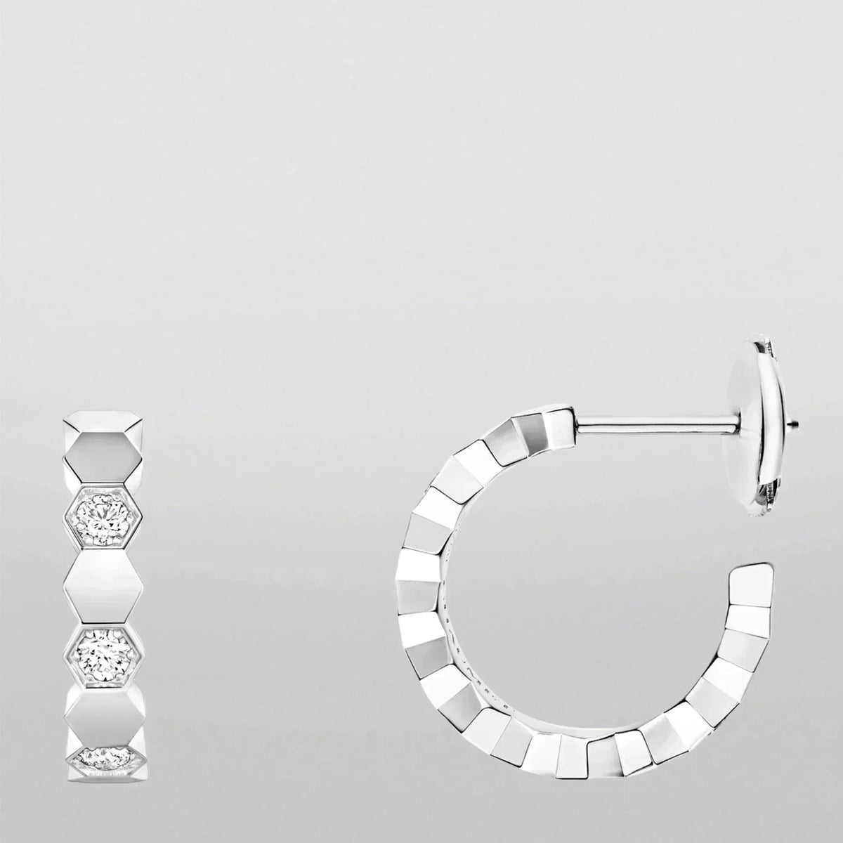 [Amore]Hollow Design Four-Leaf Clover Flower Shape Earrings
