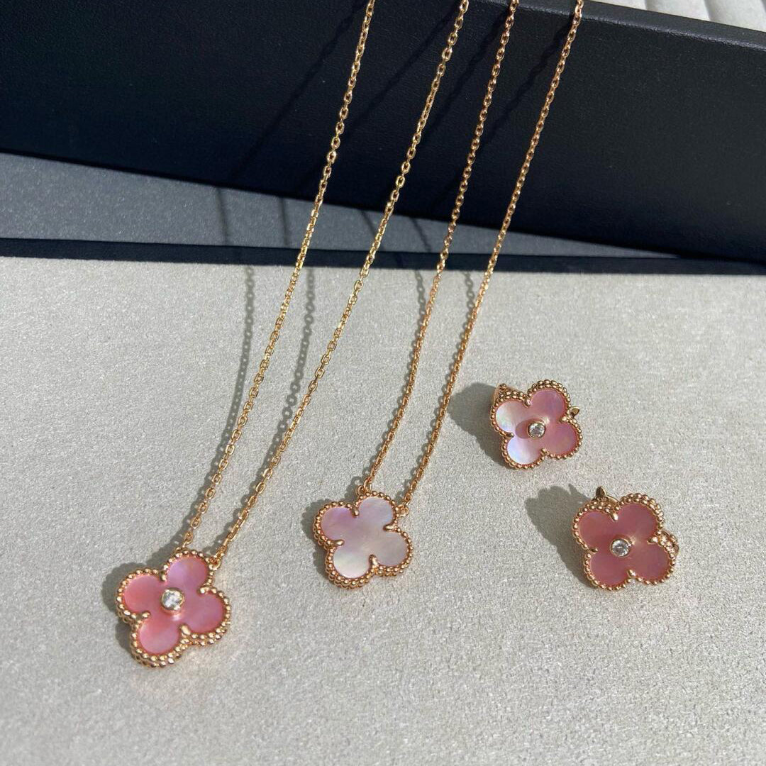 [Amore]CLOVER MEDIUM 1 DIAMOND PINK EARRINGS