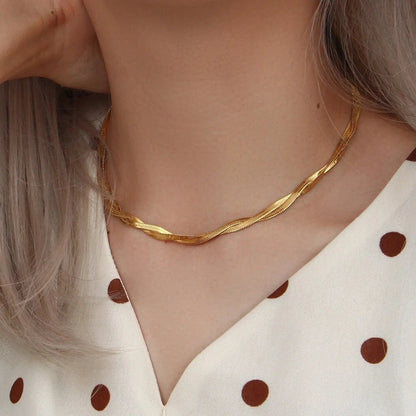 [Amore]Lysa Twisted Chain Necklace