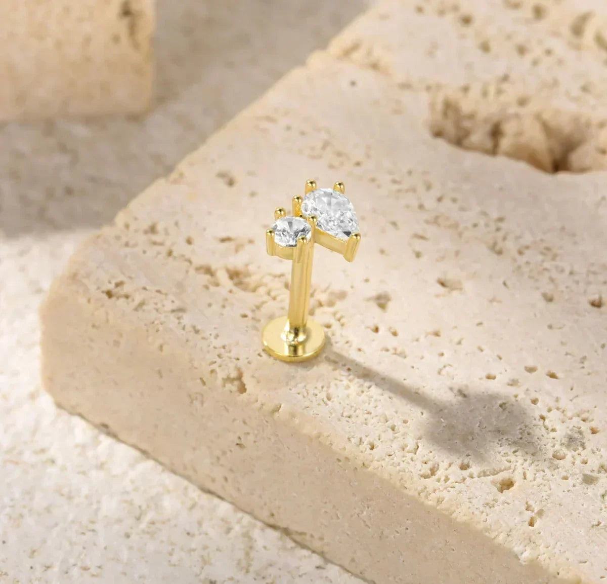 [Amore]Kate Flat Back Diamond Stud