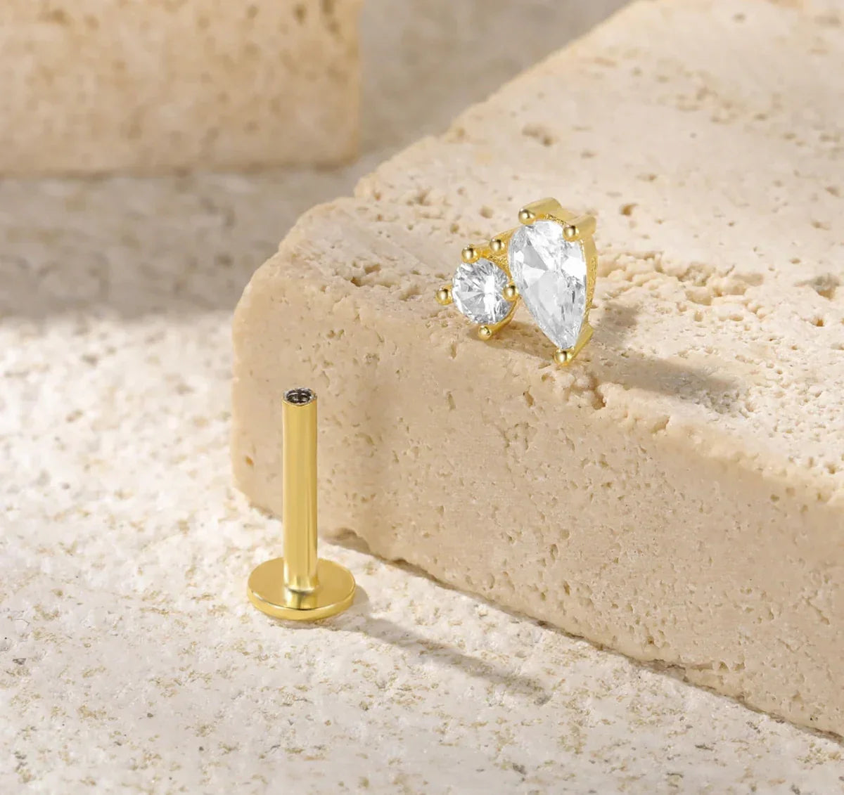 [Amore]Kate Flat Back Diamond Stud