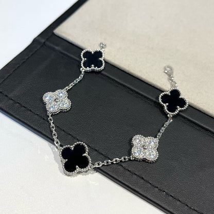 [Amore]LUCKY CLOVER 5-MOTIF BRACELET - BLACK OXNY COLLECTION