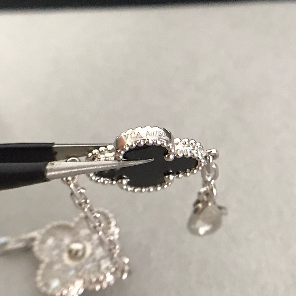[Amore]LUCKY CLOVER 5-MOTIF BRACELET - BLACK OXNY COLLECTION