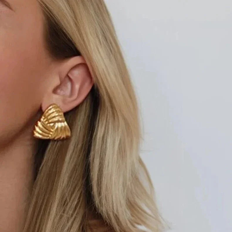 [Amore]Brigitte Gold Earrings